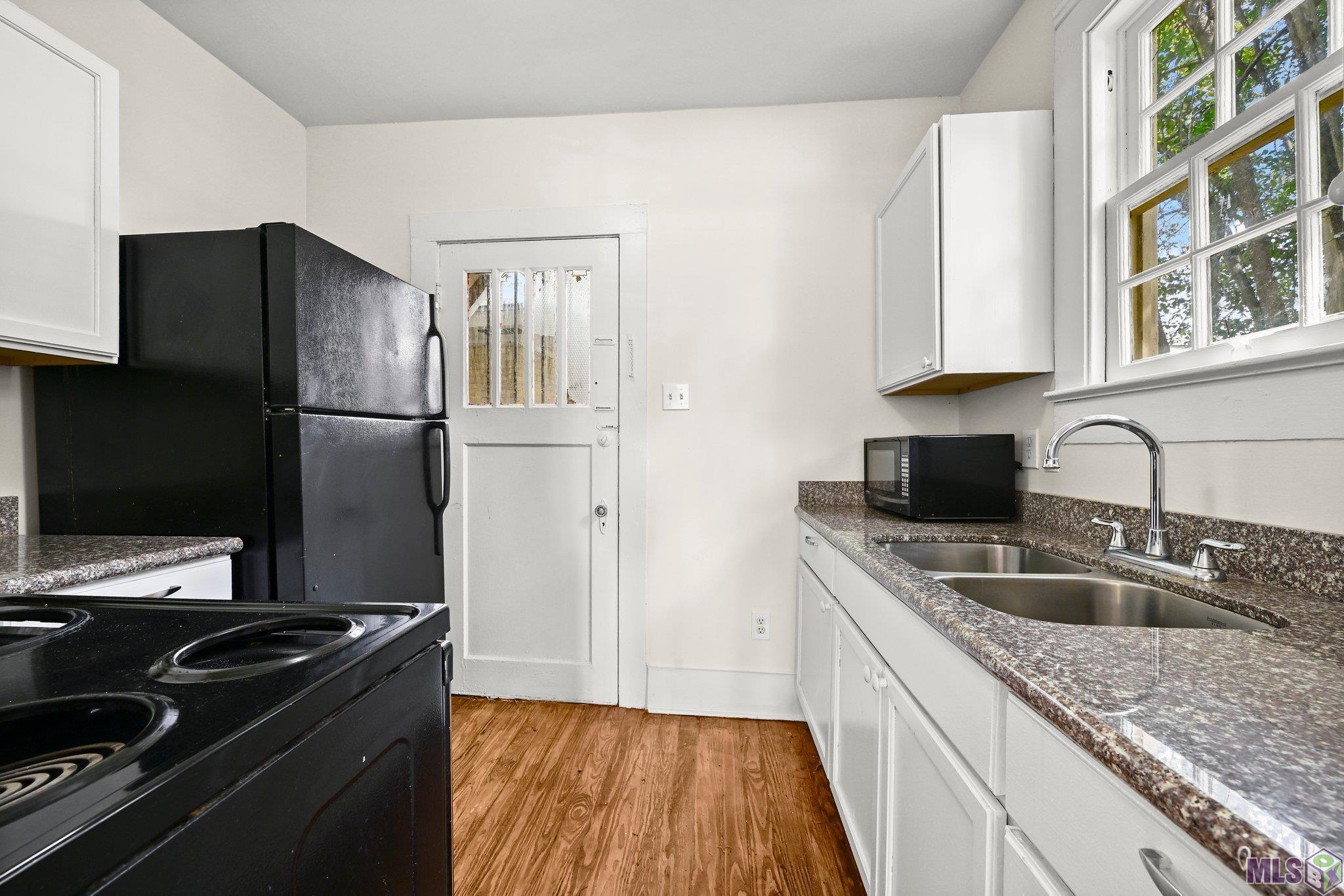 3243 Ivanhoe Street, Unit A Baton Rouge, LA 70802 - Photo 6 of 8