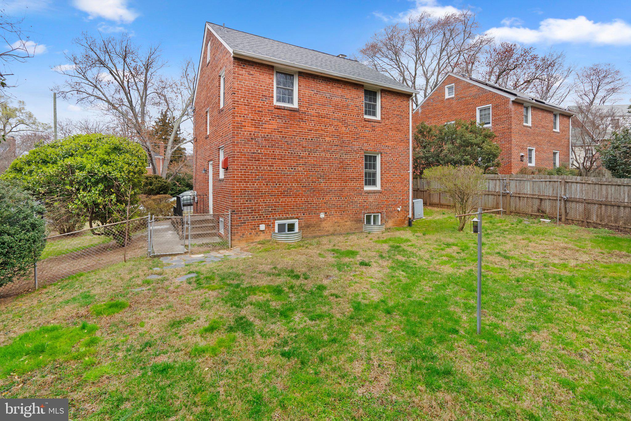 2304 Churchill Road Silver Spring, MD 20902 - Photo 29 of 30 Gallery Image 29