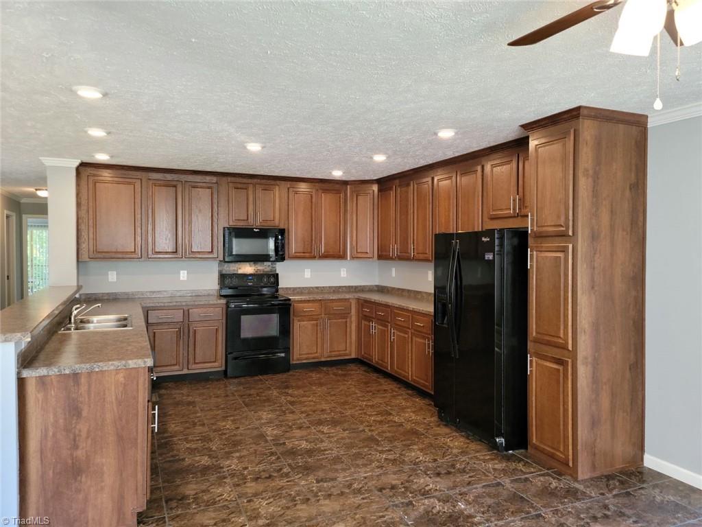 3542 Moores Spring Road Westfield, NC 27053 - Photo 9 of 39 Gallery Image 9