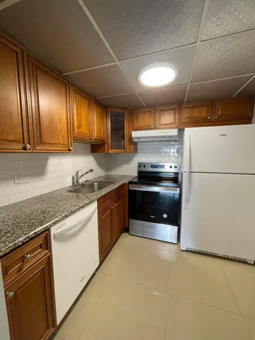 $2,000 | 626 Northwest 13th Street, Unit 26, Boca Raton, FL 33486