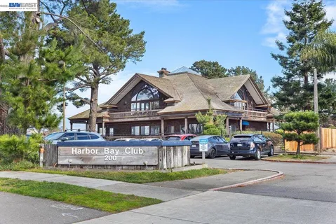 $695,000 | 632 Centre Court, Alameda, CA 94502