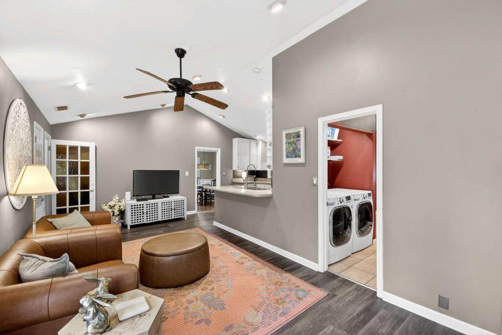 908 Scott Circle Decatur, GA 30033 - Photo 15 of 28