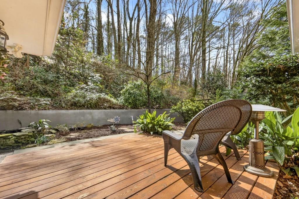 908 Scott Circle Decatur, GA 30033 - Photo 23 of 28