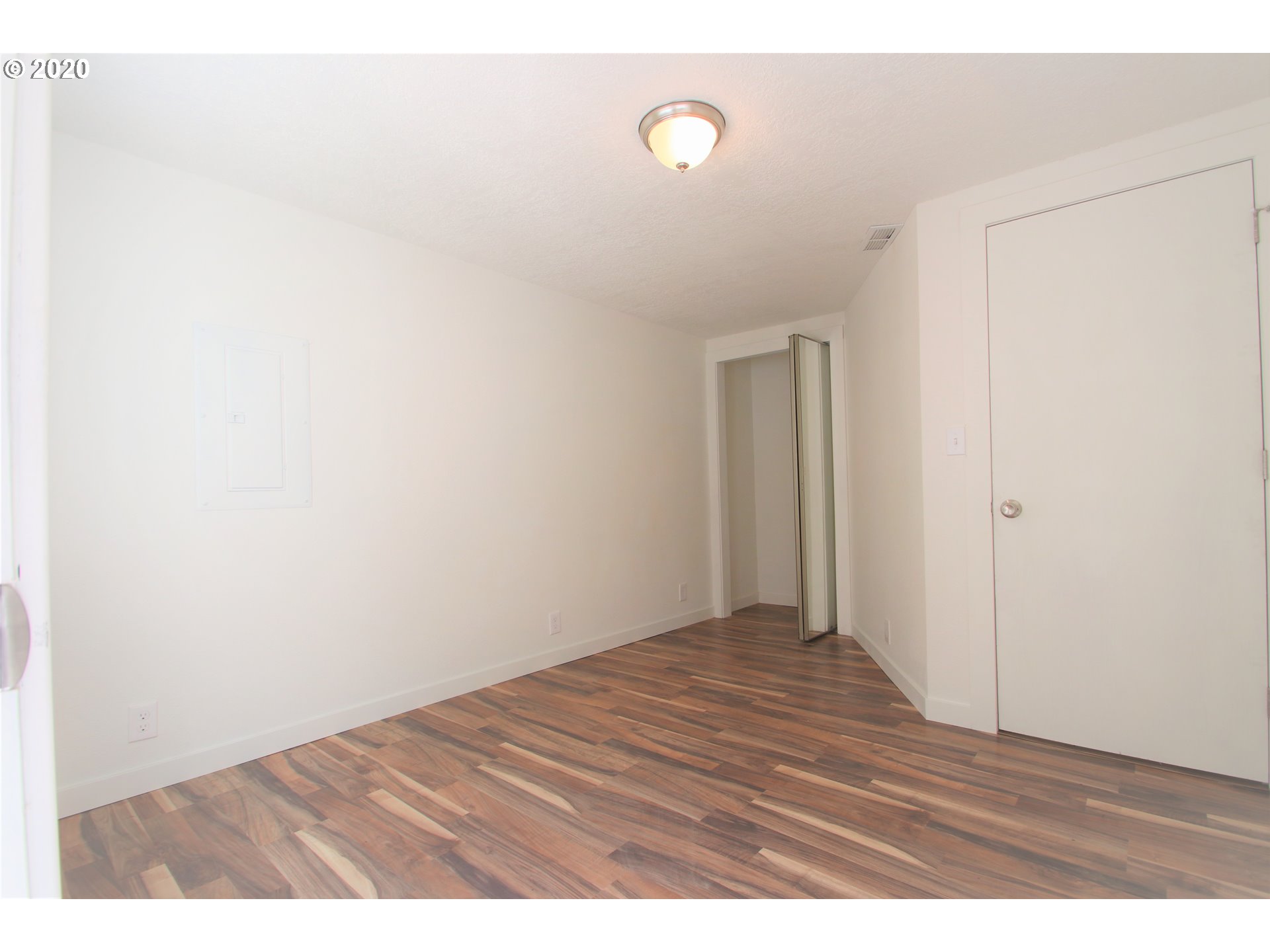 13694 Ehlen Road Northeast Aurora, OR 97002 - Photo 12 of 17 Gallery Image 12