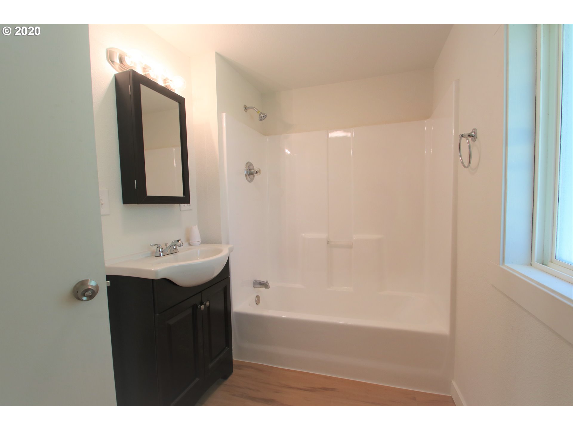 13694 Ehlen Road Northeast Aurora, OR 97002 - Photo 13 of 17 Gallery Image 13