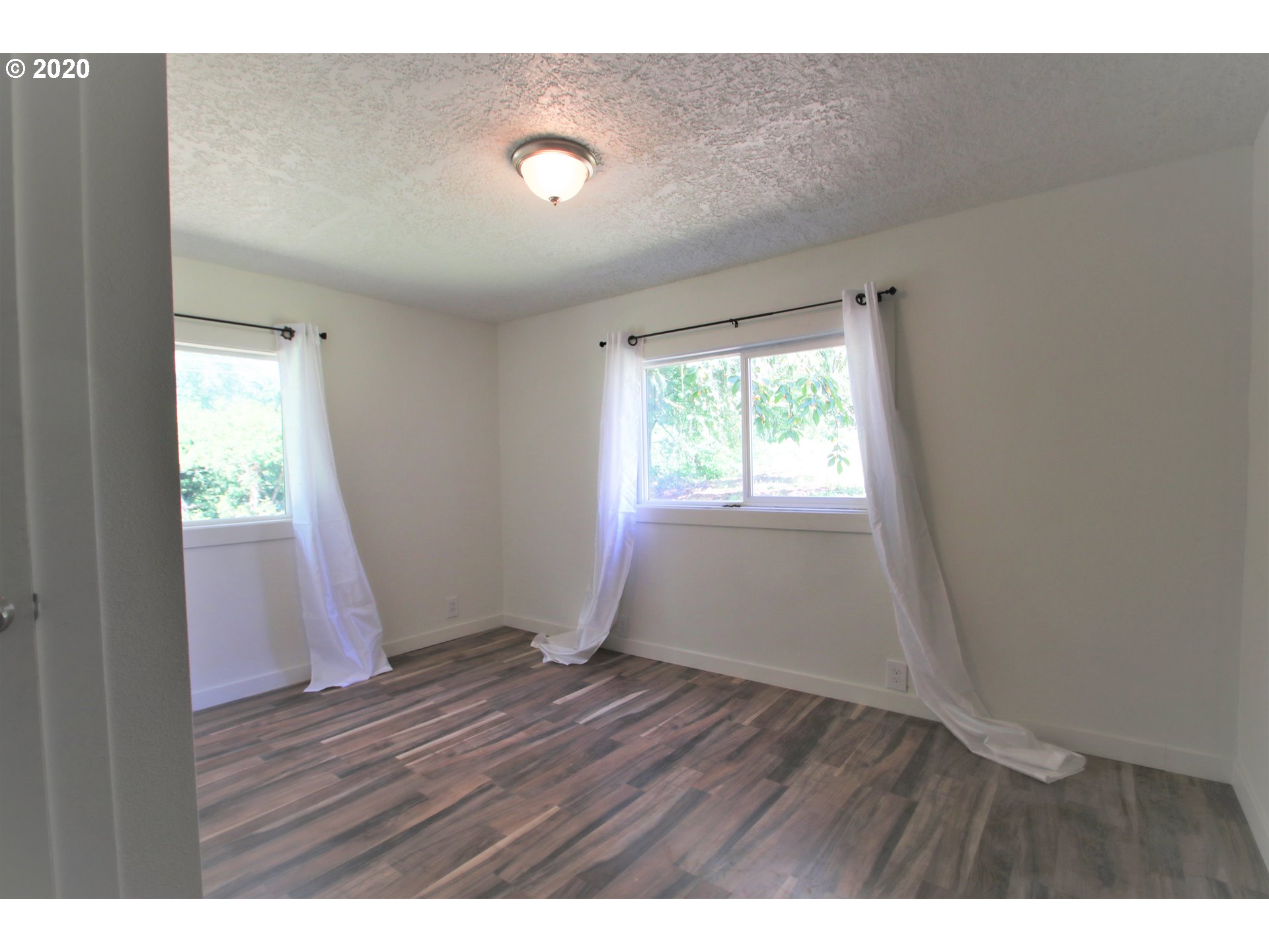 13694 Ehlen Road Northeast Aurora, OR 97002 - Photo 9 of 17 Gallery Image 9