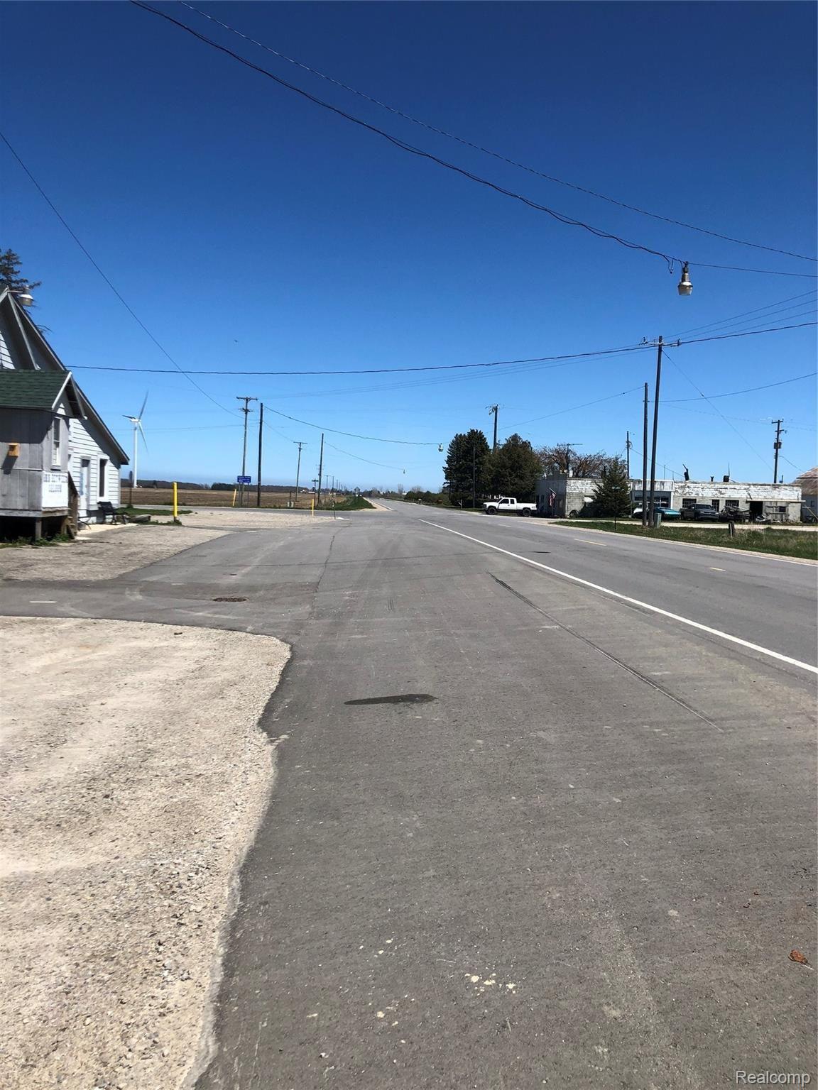 4711 Kinde Road Port Hope, MI 48468 - Photo 5 of 60 410A217C-137D-4B0C-B72A-4EFADD2F3954.jpeg