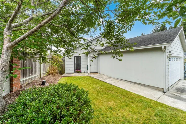 $479,000 | 2190 Foxwood Drive, Eureka, CA 95503