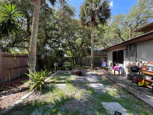 $1,850 | 17 Lisbon Street, Unit A, St. Augustine Beach, FL 32080