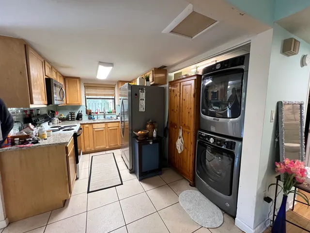 $1,850 | 17 Lisbon Street, Unit A, St. Augustine Beach, FL 32080