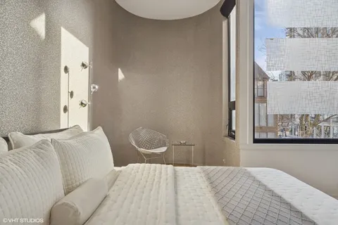 $1,750,000 | 65 West Schiller Street, Chicago, IL 60610