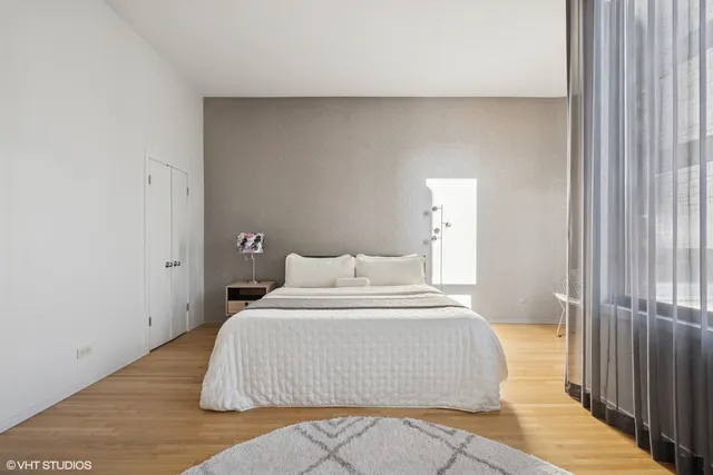 $1,750,000 | 65 West Schiller Street, Chicago, IL 60610