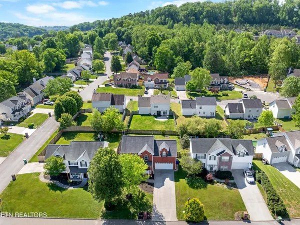 an aerial view of multiple house