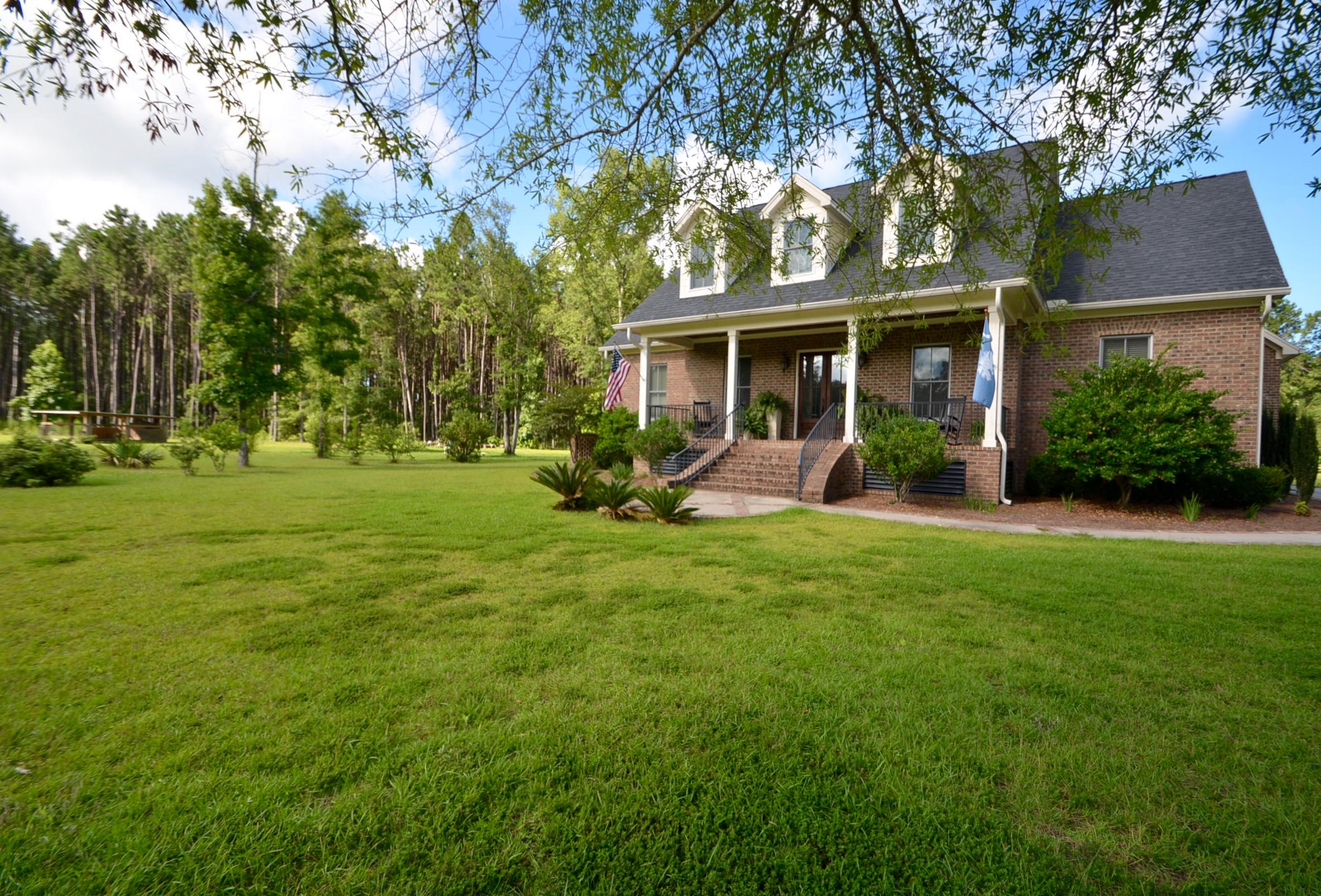 1217 Spring Grove Road Bonneau, SC 29431 - Photo 1 of 56 DSC_0123