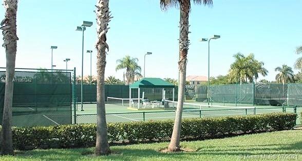 19427 Southwest 27th Street Miramar, FL 33029 - Photo 28 of 31