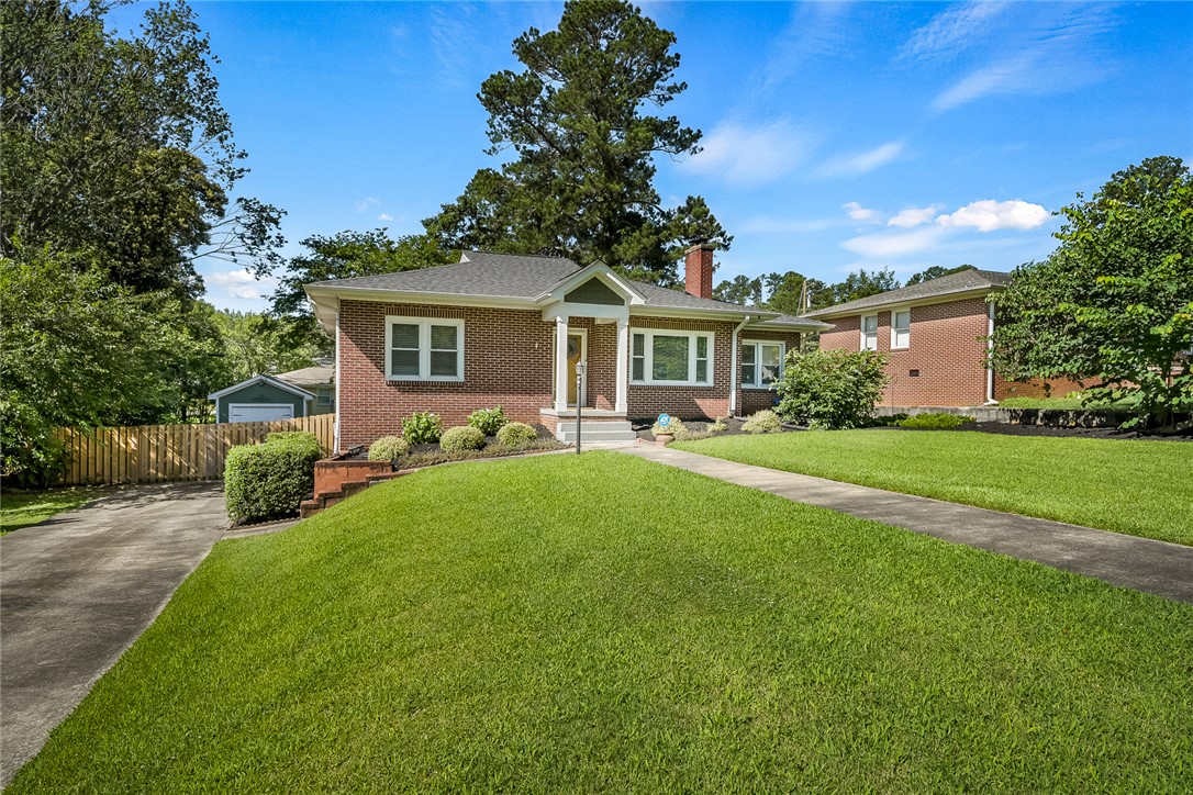 110 Clinton Drive Anderson, SC 29621 - Photo 2 of 41