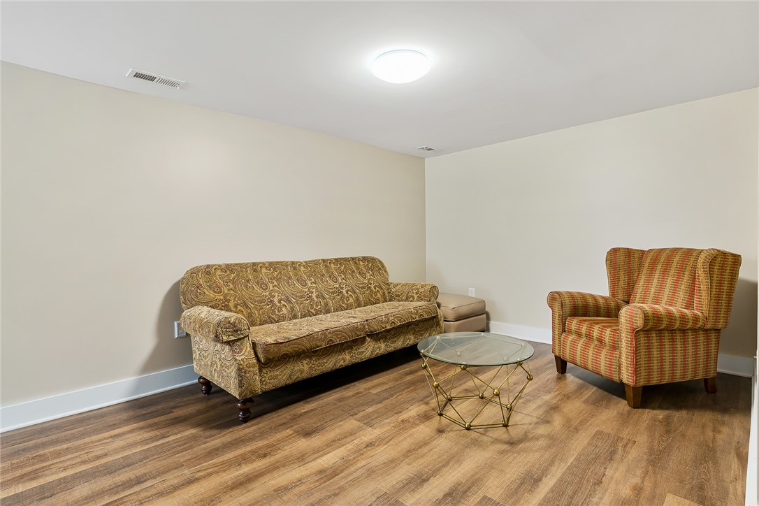 110 Clinton Drive Anderson, SC 29621 - Photo 25 of 41