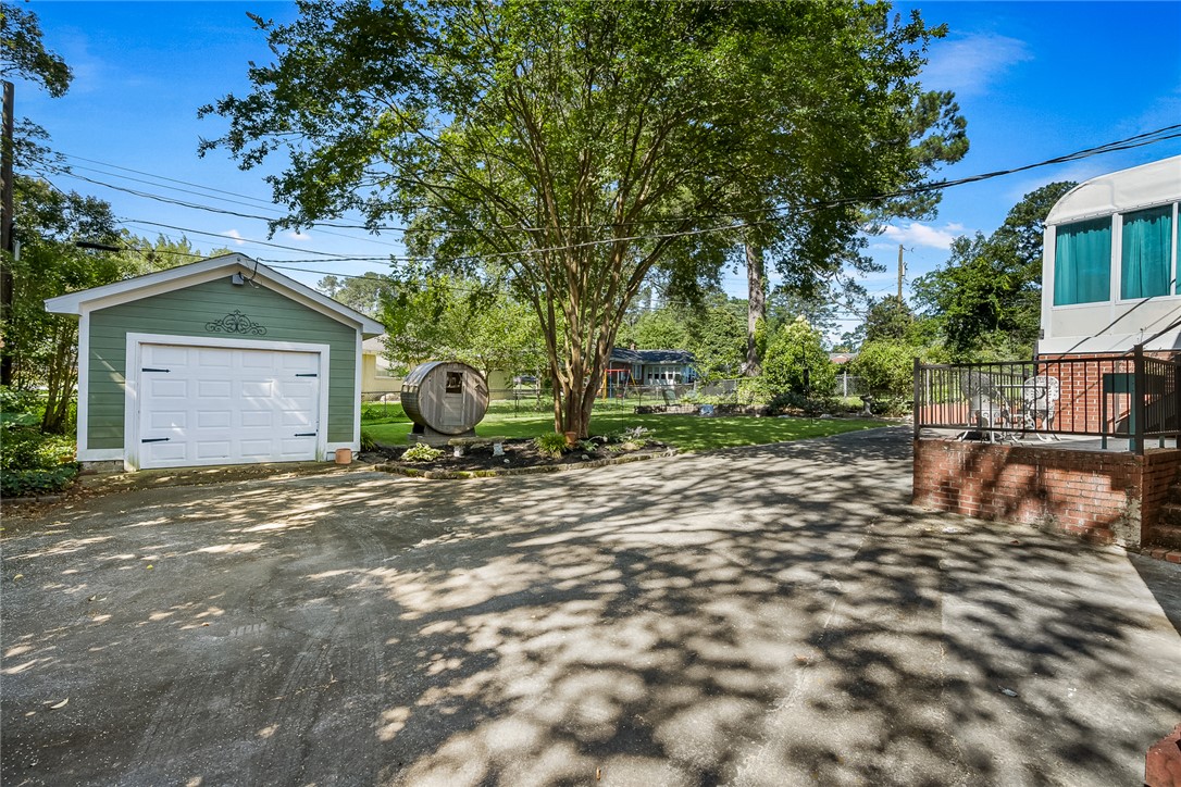 110 Clinton Drive Anderson, SC 29621 - Photo 34 of 41