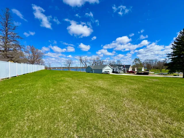 $89,900 | 20709 Co Highway 21, Detroit Lakes, MN 56501