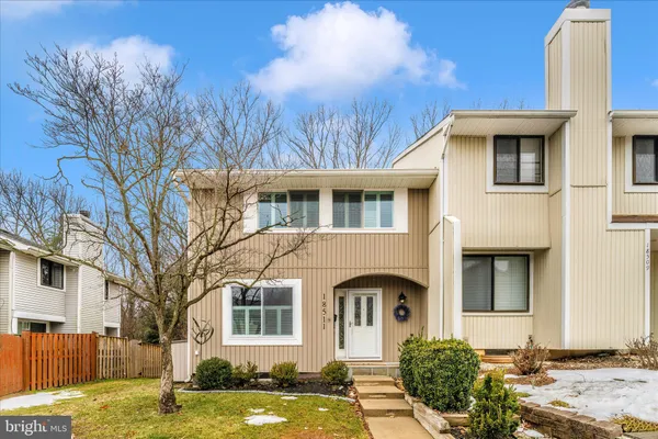 $479,900 | 18511 Eagles Roost Drive, Germantown, MD 20874