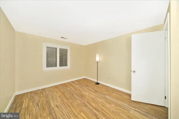 $479,900 | 18511 Eagles Roost Drive, Germantown, MD 20874