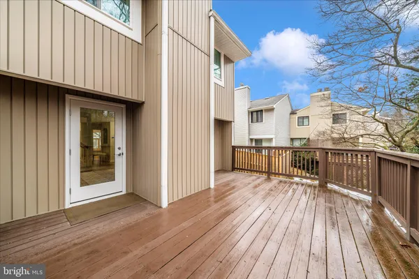 $479,900 | 18511 Eagles Roost Drive, Germantown, MD 20874
