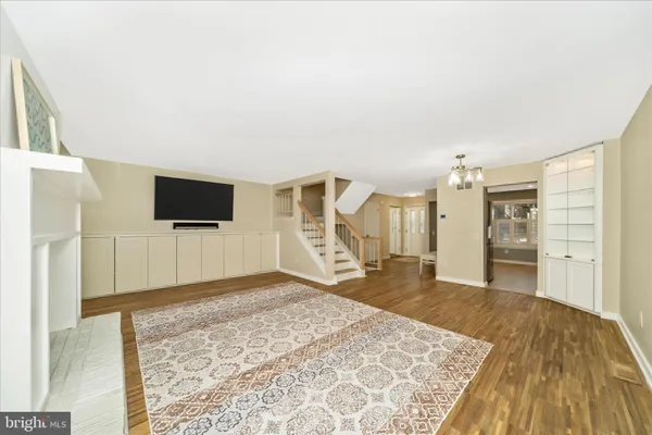 $479,900 | 18511 Eagles Roost Drive, Germantown, MD 20874