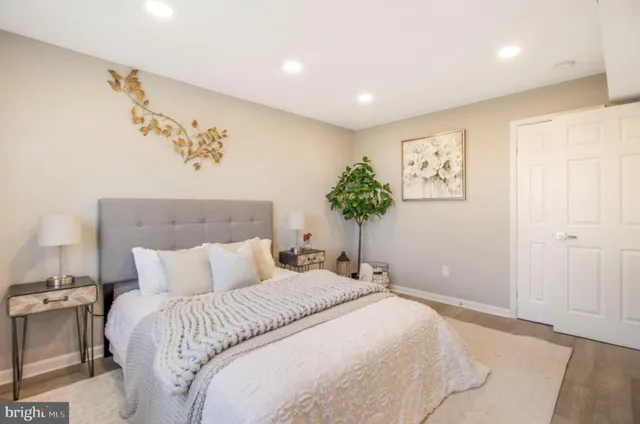 a view of a hallway with washer and dryer
