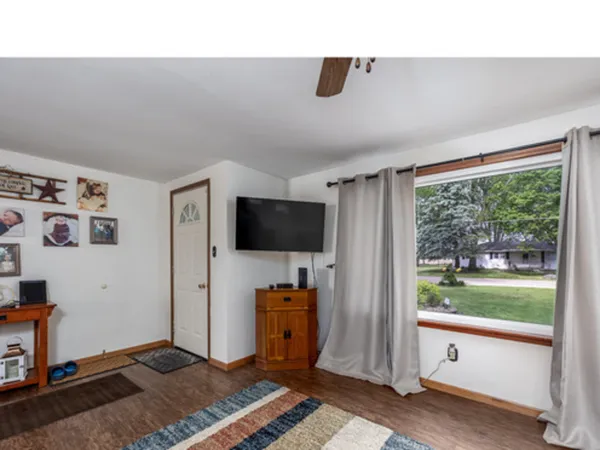 $265,000 | 1907 Coalville Road, Streator, IL 61364