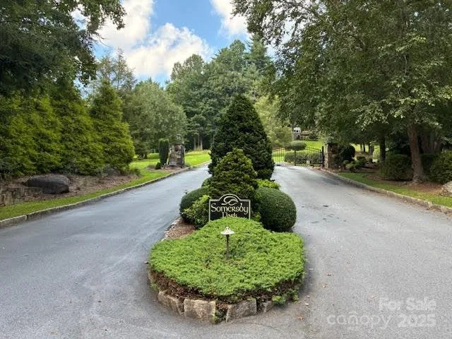 a view of a outdoor space