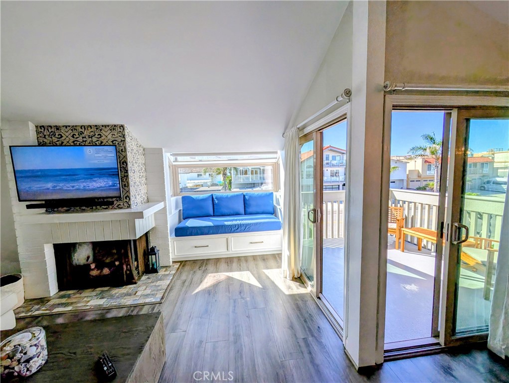 Peak a Ocean View