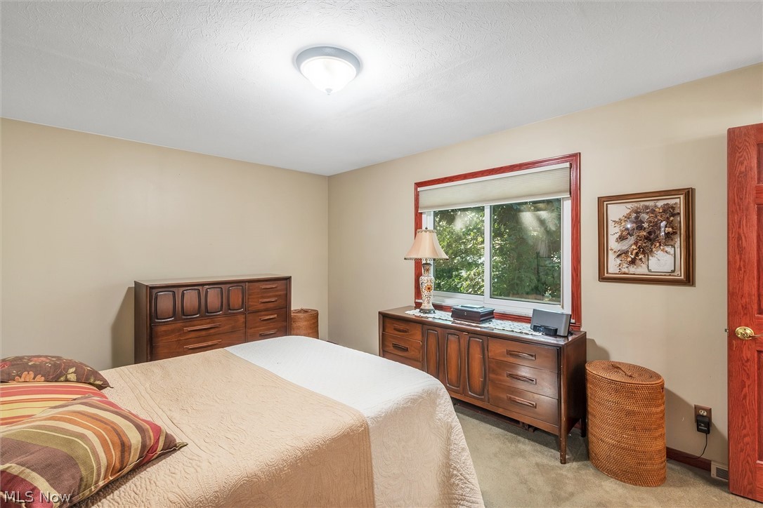 6980 Ames Road Cleveland, OH 44129 - Photo 25 of 33 Gallery Image 25