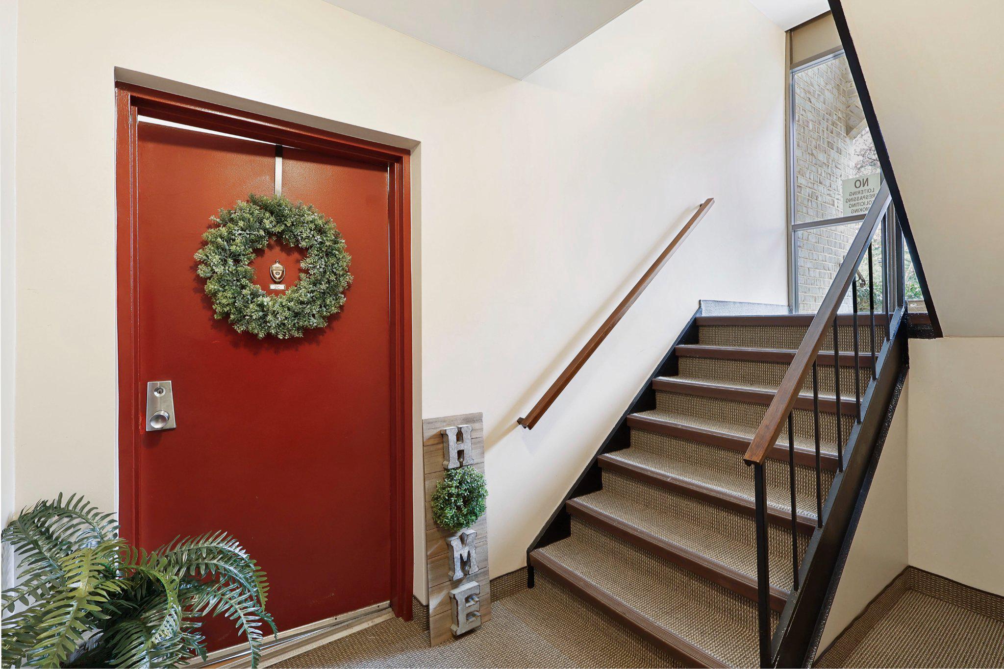 2037 Royal Fern Court, Unit 47/2C Reston, VA 20191 - Photo 4 of 48 a view of entryway
