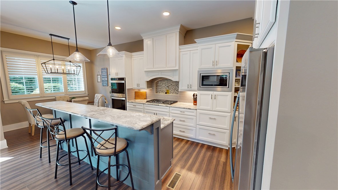 117 Shadowood Road Clemson, SC 29631 - Photo 11 of 45 Appliances convey including refrigerator