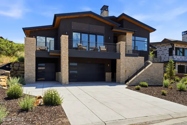 $2,550,000 | 11332 White Tail Court, Hideout, UT 84036