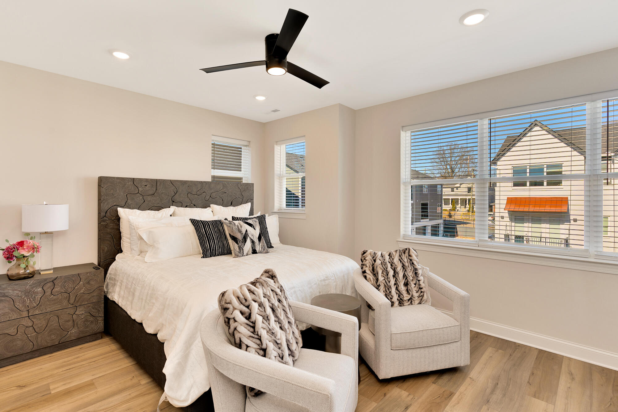 756 Bespoke Way, Unit 44 Chattanooga, TN 37403 - Photo 8 of 30 756-Bespoke-Way-MLS-Photos-23