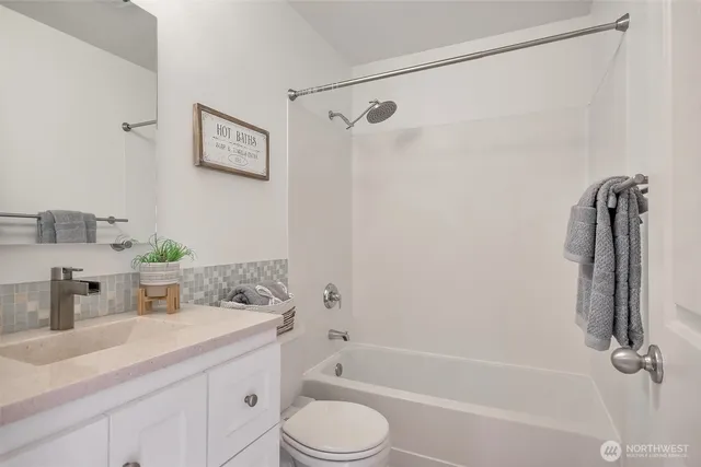 $3,500 | 16232 118th Lane Northeast, Unit 14, Bothell, WA 98011