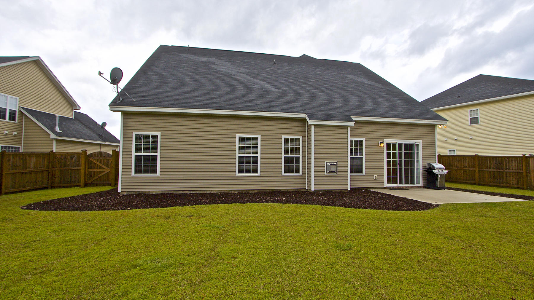 134 Charlesfort Way Moncks Corner, SC 29461 - Photo 26 of 39 IMG_1731
