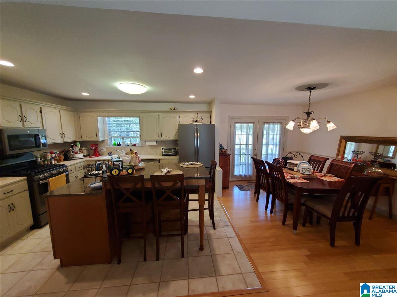785 Merlin Drive Calera, AL 35040 - Photo 10 of 49