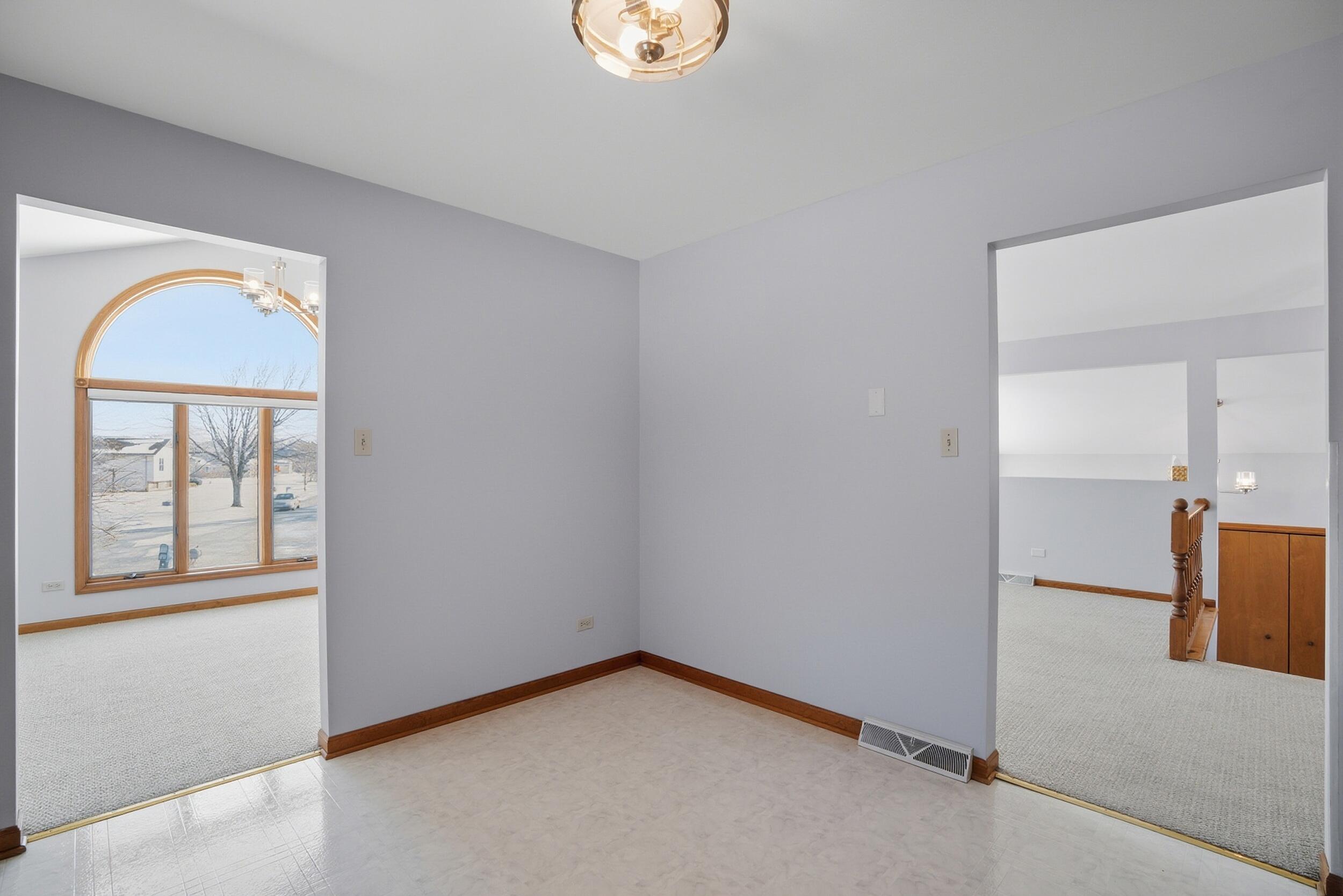 5125 Cardinal Court Schererville, IN 46375 - Photo 11 of 27 a view of empty room with window
