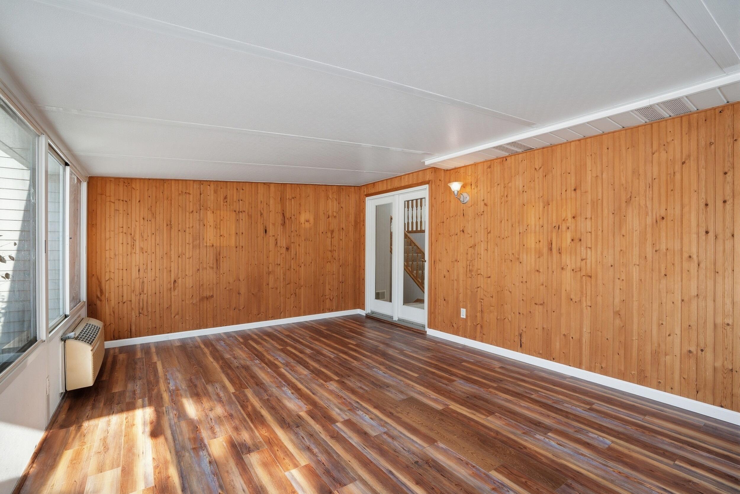 5125 Cardinal Court Schererville, IN 46375 - Photo 24 of 27 a view of a room with a large window and floor to ceiling window