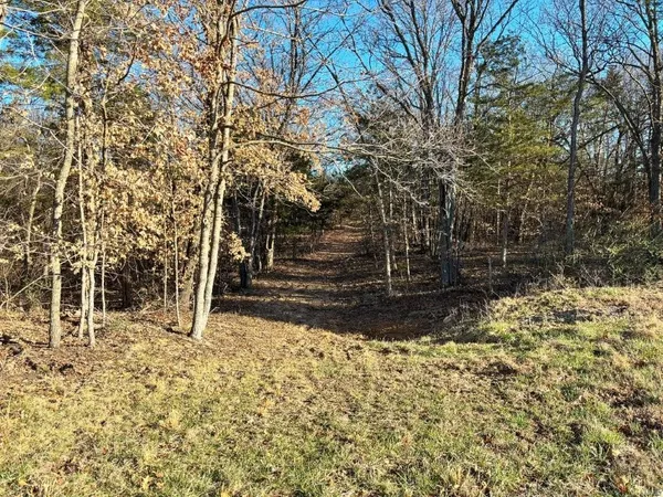 $439,158 | 0 Dover Drive, Holts Summit, MO 65043