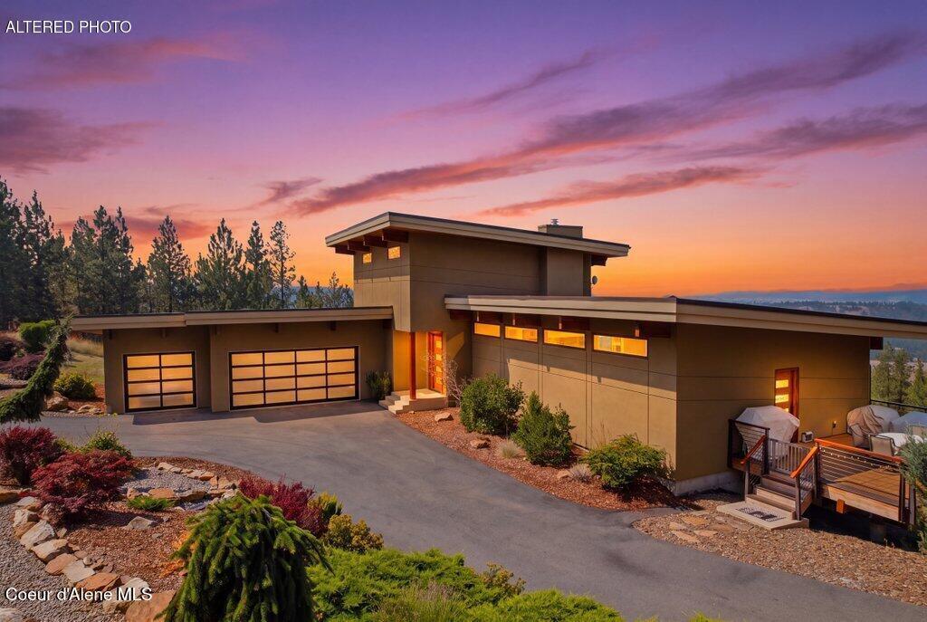 1035 South Valleyview Road Post Falls, ID 83854 - Photo 1 of 92 The Home Built for The View