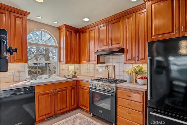 $385,000 | 467 East 8th Avenue, Chico, CA 95926