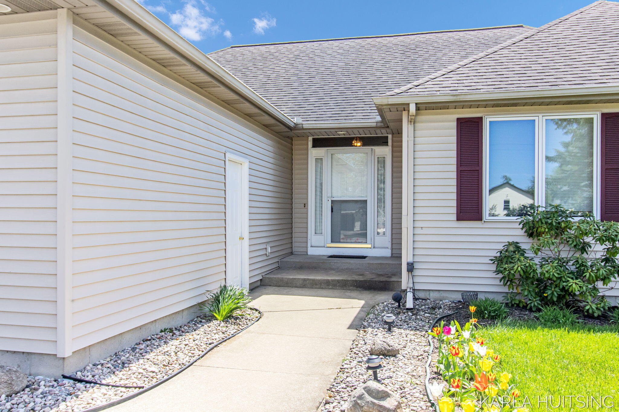 10548 Riley Street Zeeland, MI 49464 - Photo 5 of 52 4-web-or-mls-10548-riley-st