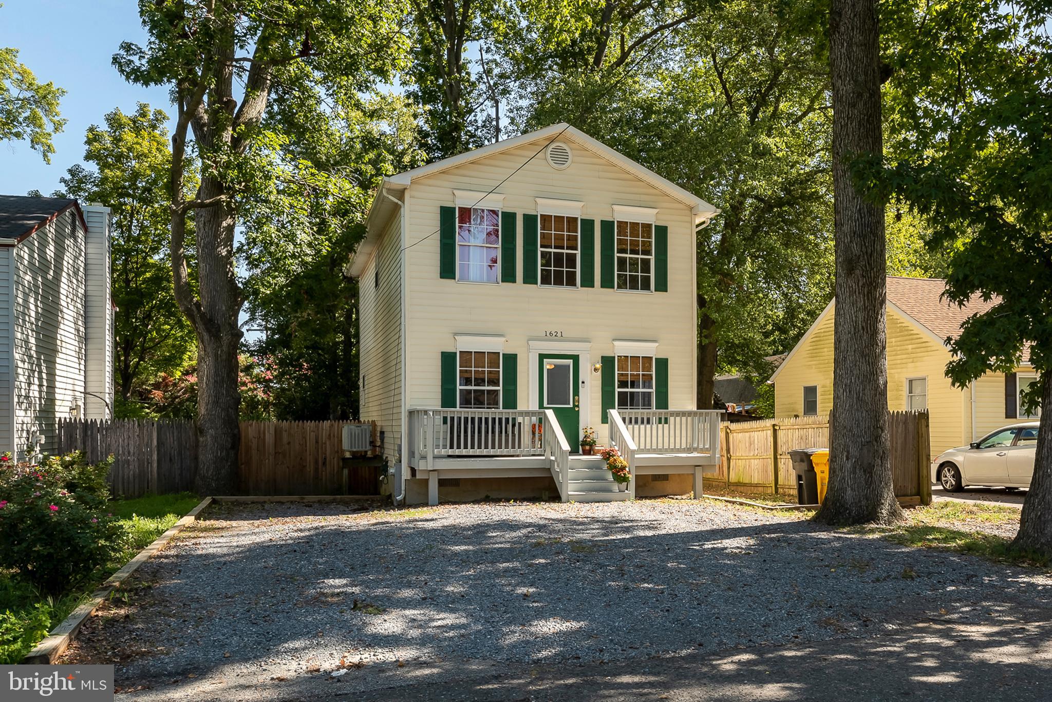 1621 Ruxton Road Edgewater, MD 21037 - Photo 1 of 33 MAIN EXTERIOR