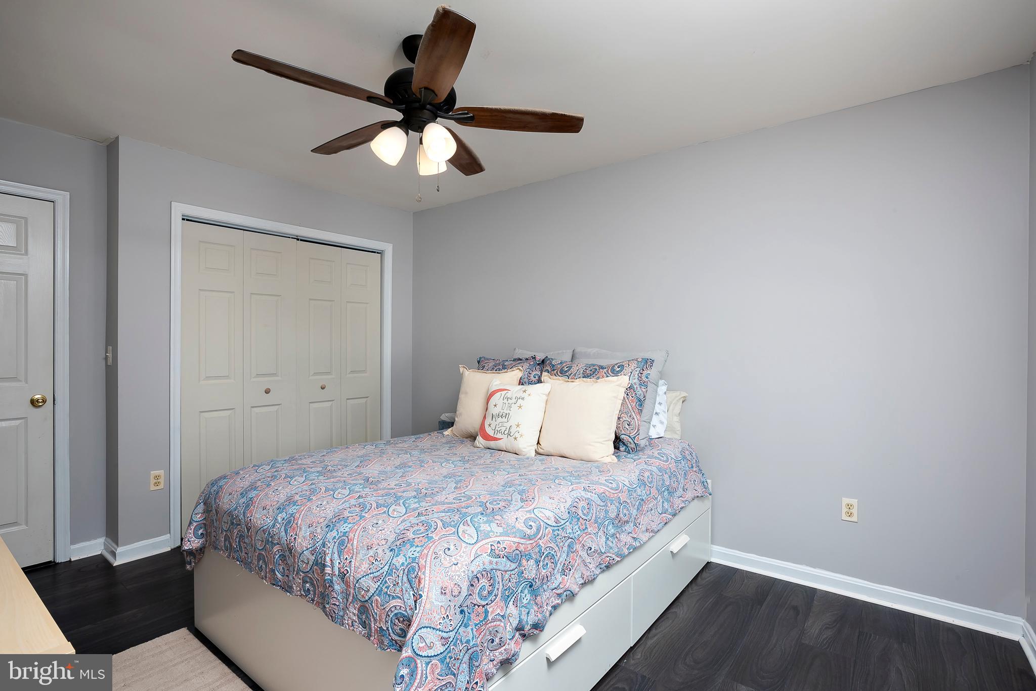 1621 Ruxton Road Edgewater, MD 21037 - Photo 15 of 33 Master Bedroom (alt view)