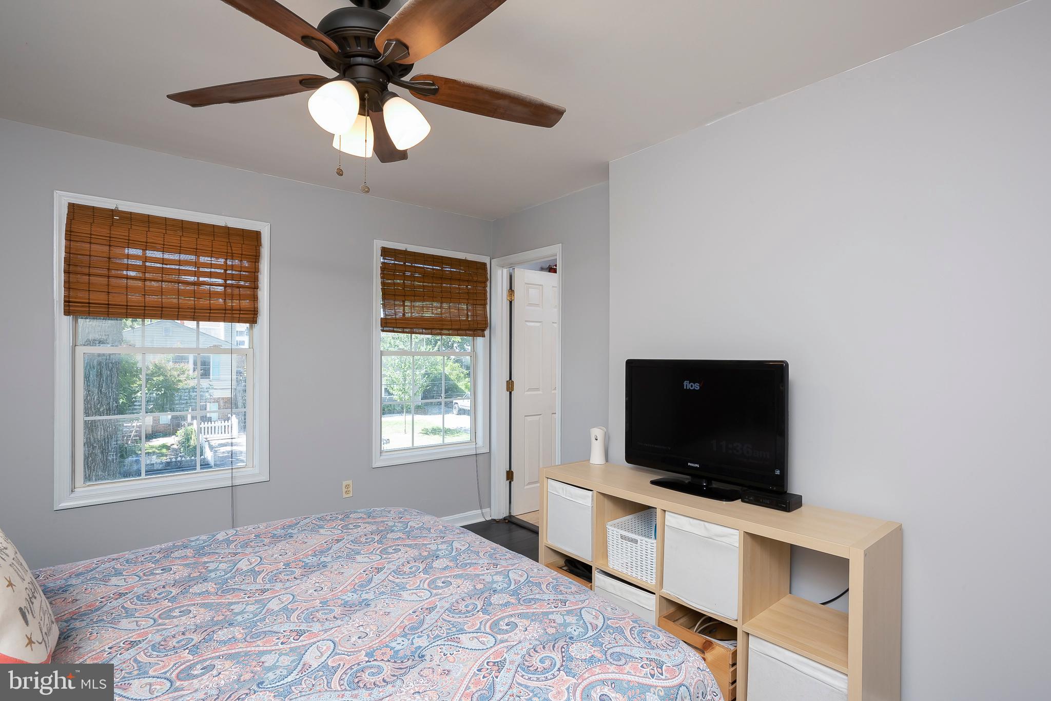 1621 Ruxton Road Edgewater, MD 21037 - Photo 16 of 33 Master Bedroom (alt view)