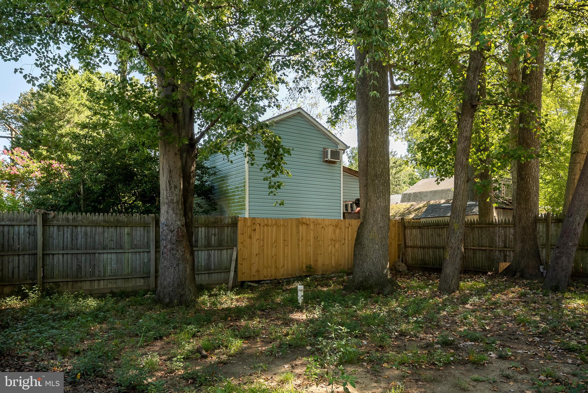 1621 Ruxton Road Edgewater, MD 21037 - Photo 22 of 33 Back Yard