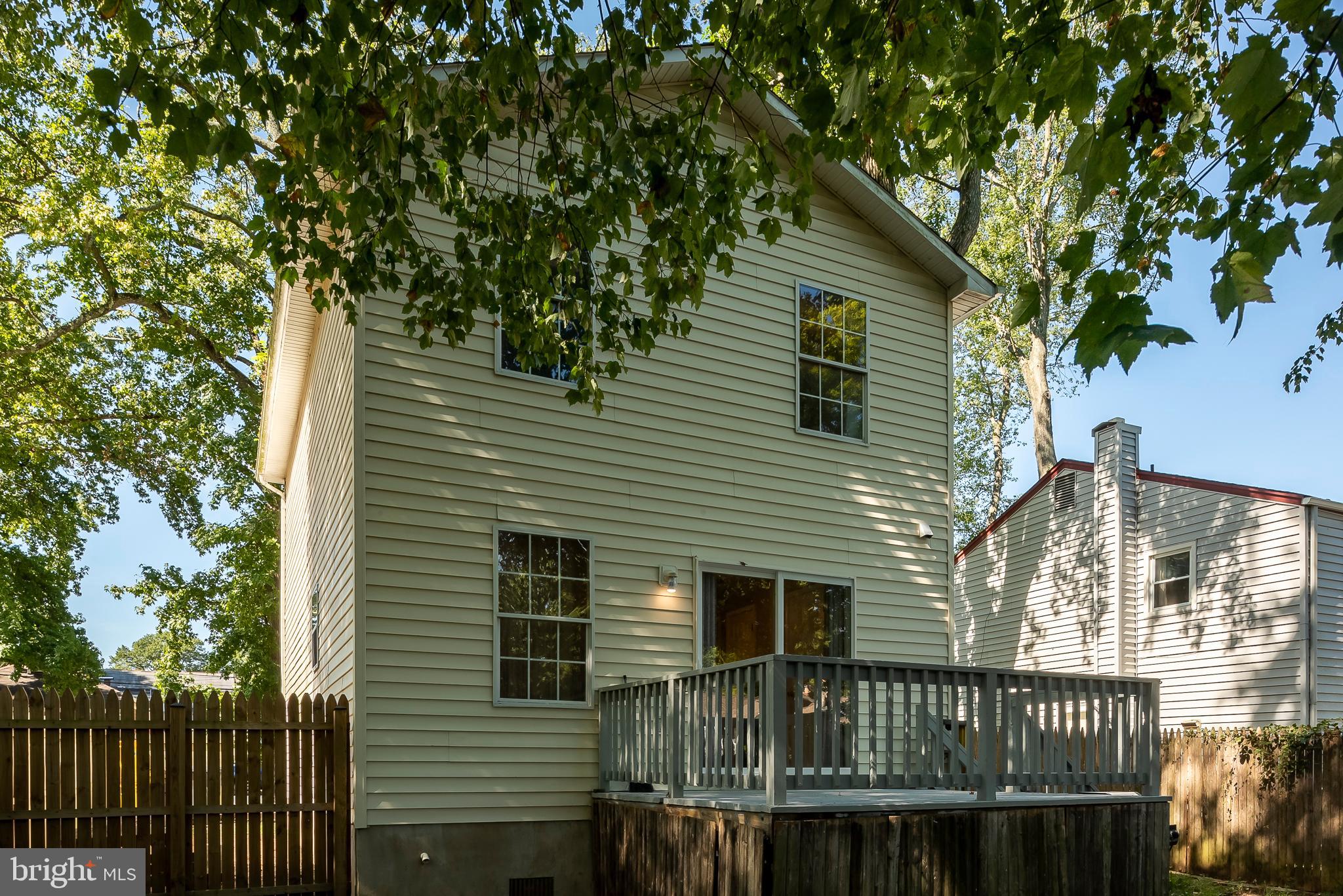 1621 Ruxton Road Edgewater, MD 21037 - Photo 24 of 33 Exterior Back (alt view)